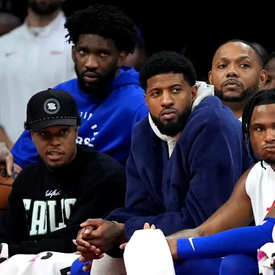 万美元年薪, 人首轮选秀