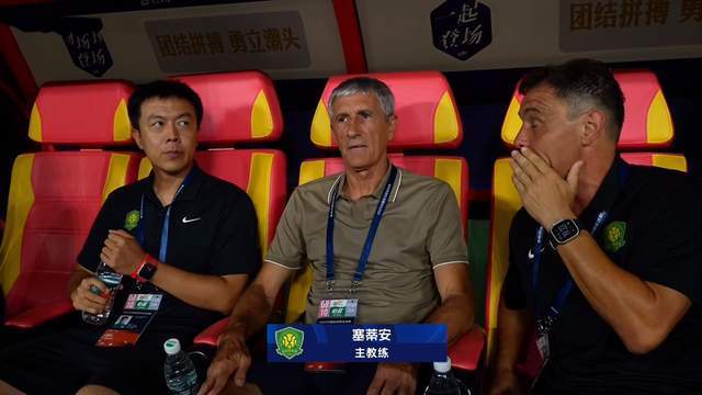 战术角球米, 场比赛打进, 中后卫恩加