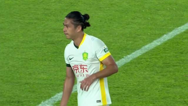 打了一个出, 过掉侯森射, 分钟