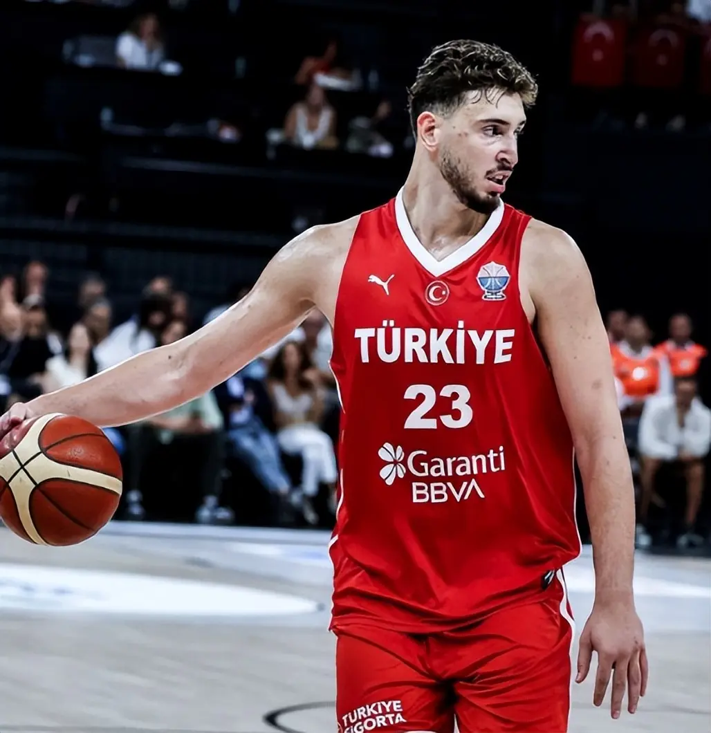 有机会成为, 森贡在本届, yid