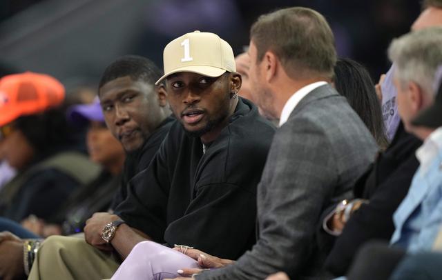 斯蒂芬, 之前接受勇